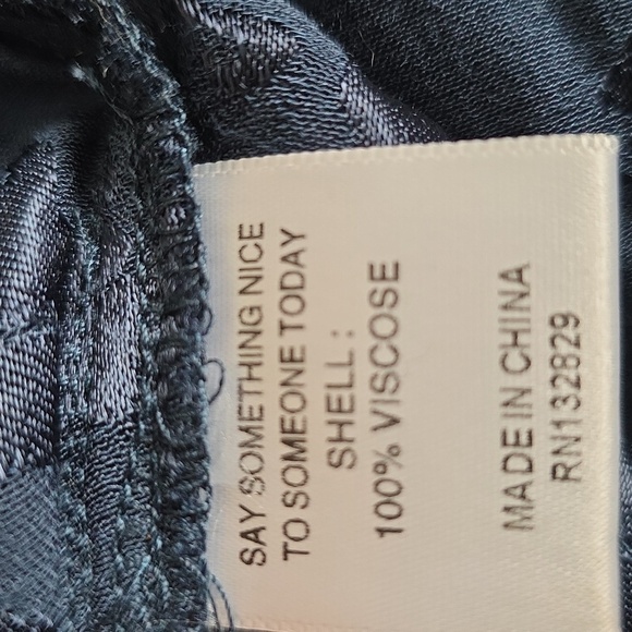 LPA Lanette Top Blouse Long Sleeves Open Back Shirt Navy Size XL - Picture 14 of 15